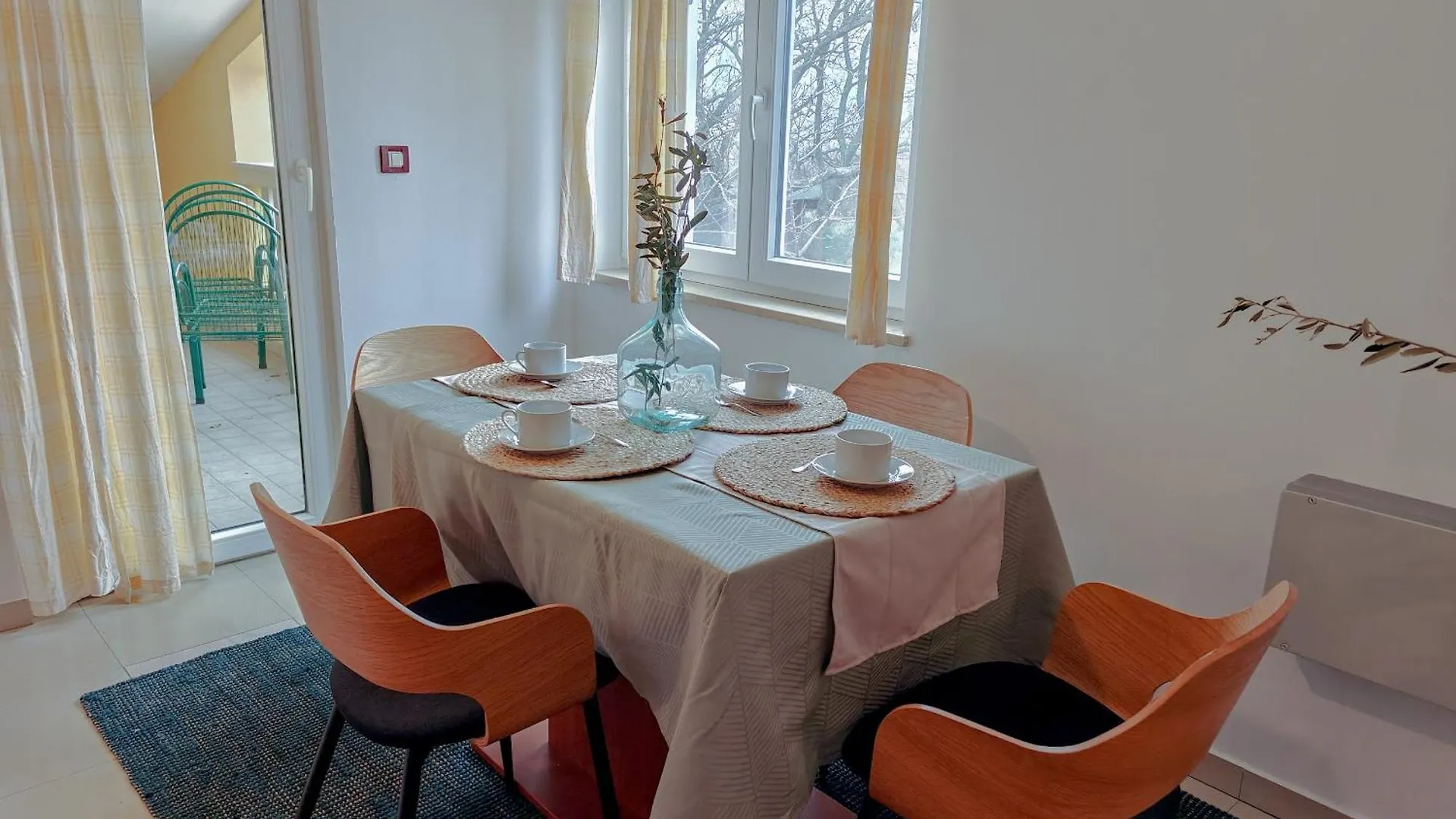 Stars And Olives Retreat Apartment Valtura
