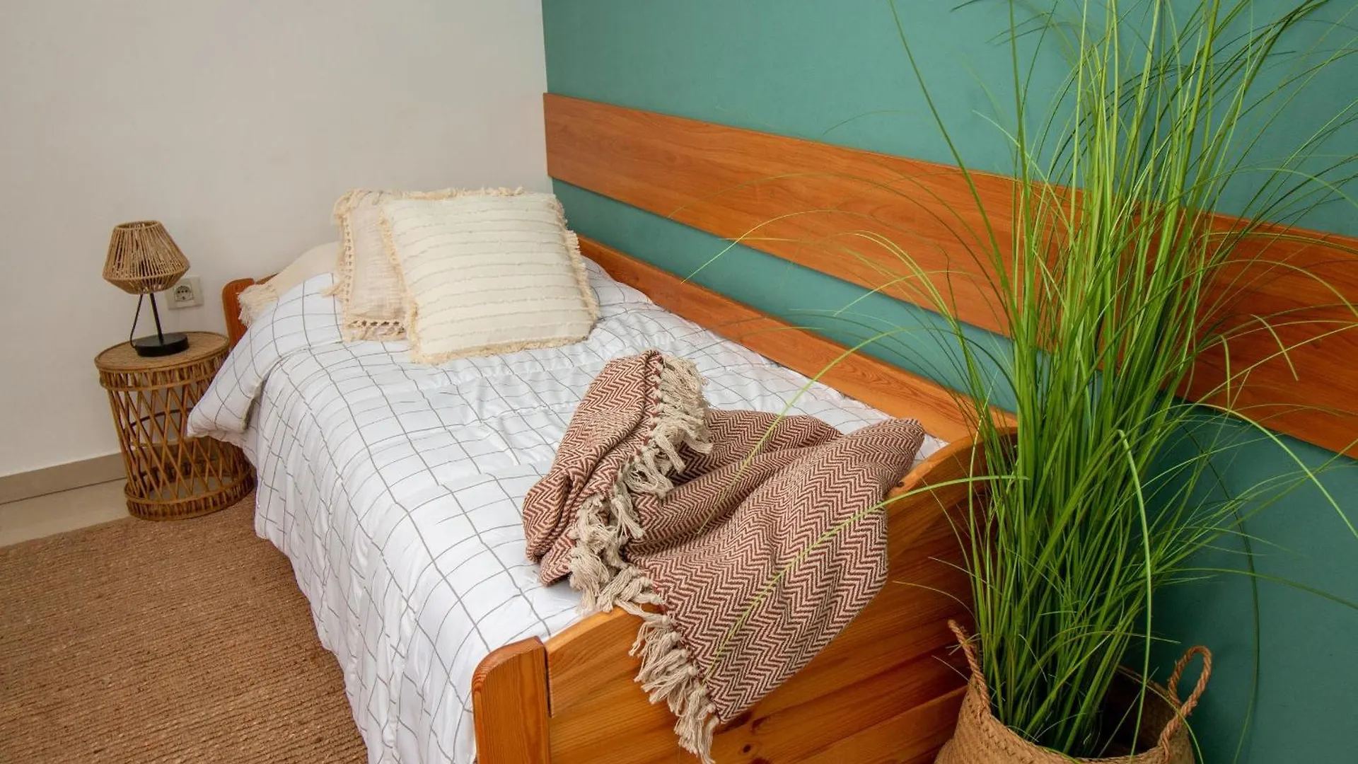 Stars And Olives Retreat Apartment Valtura